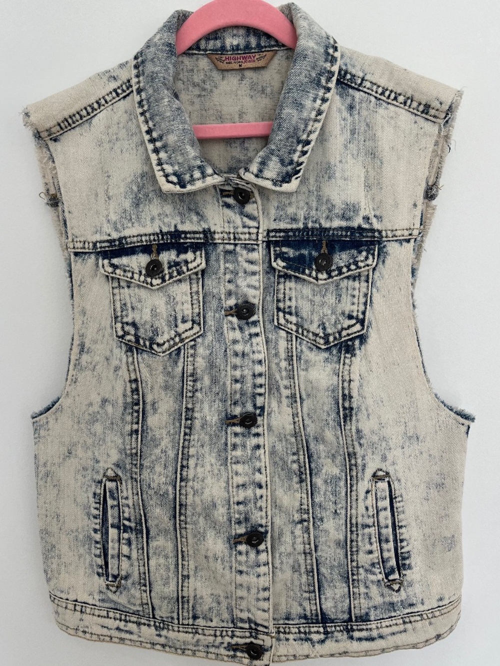 NWOT Women's Vintage Y2K Denim Vest (Acid Wash) — Grunge Style, Size M